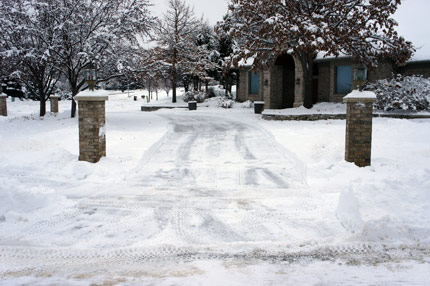 Residential Snow Removal ServicesÂ 