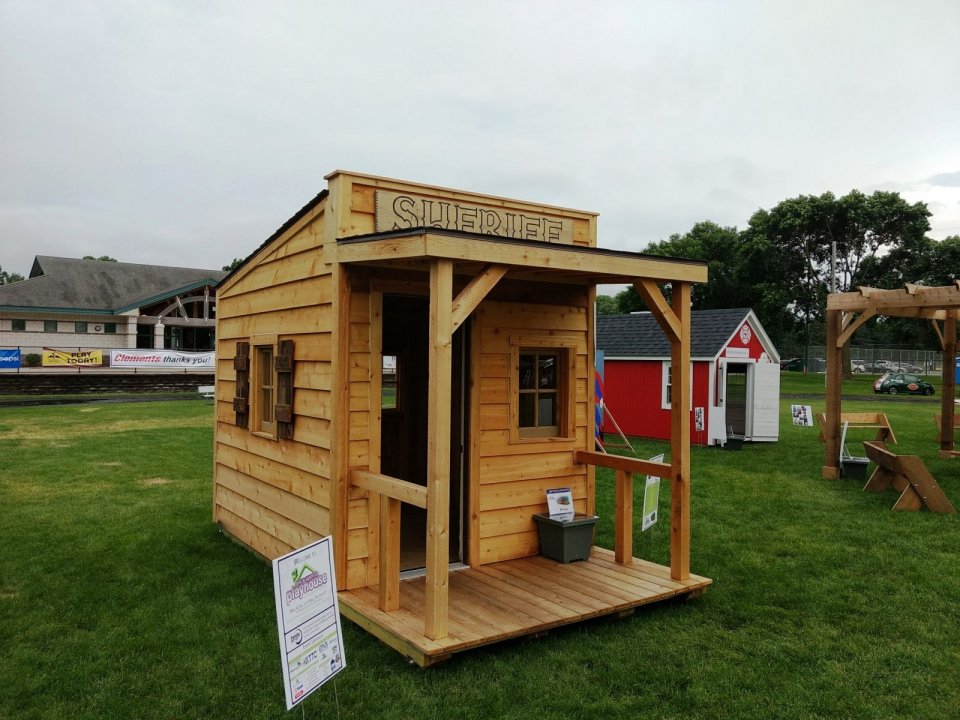 Playhouse-Sheriff